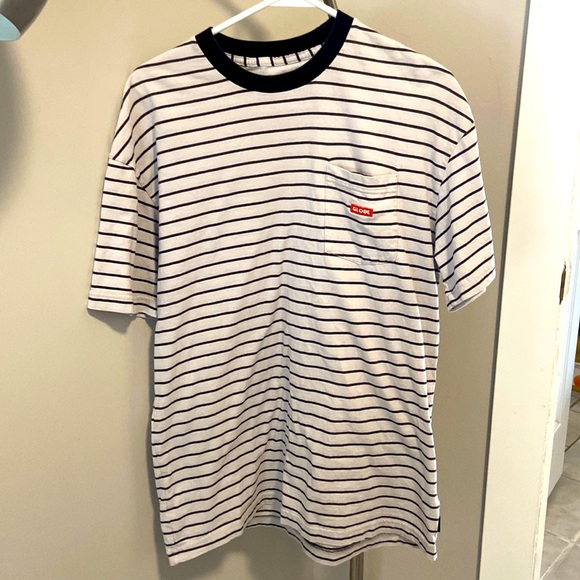 Mens medium GLOBE T-shirt - Picture 1 of 2